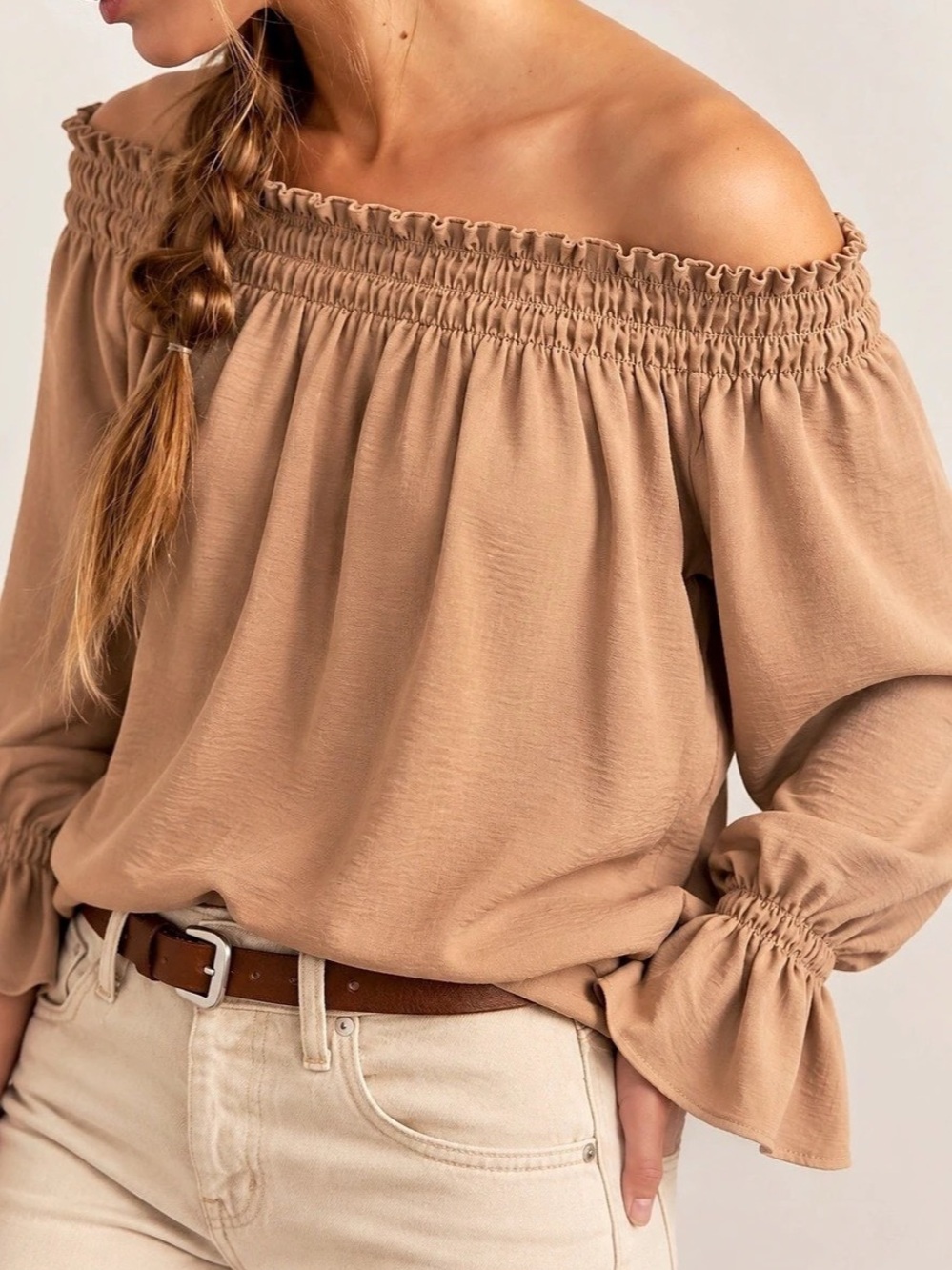 406. GUESS Off-The-Shoulder Top Brown Size Large
